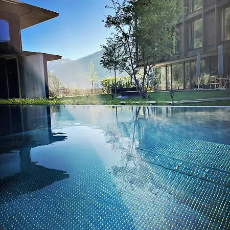 Hotel Zelloon Boutique *