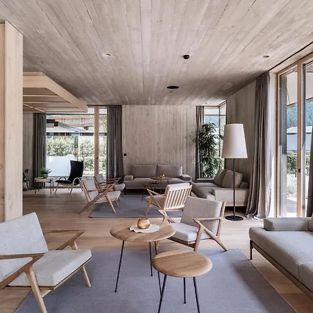 Hotel Zelloon Boutique *