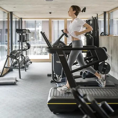 Hotel Zelloon Boutique *