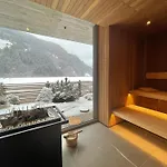 فندق Zelloon Boutique